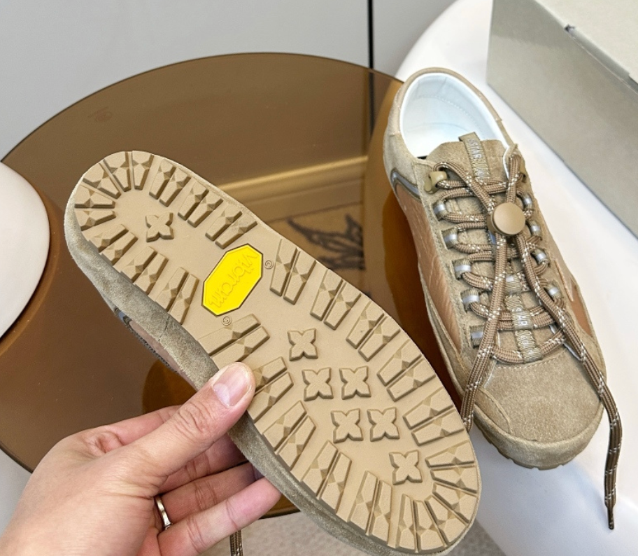 Golden Goose ggdb star-patterned dirty sneakers