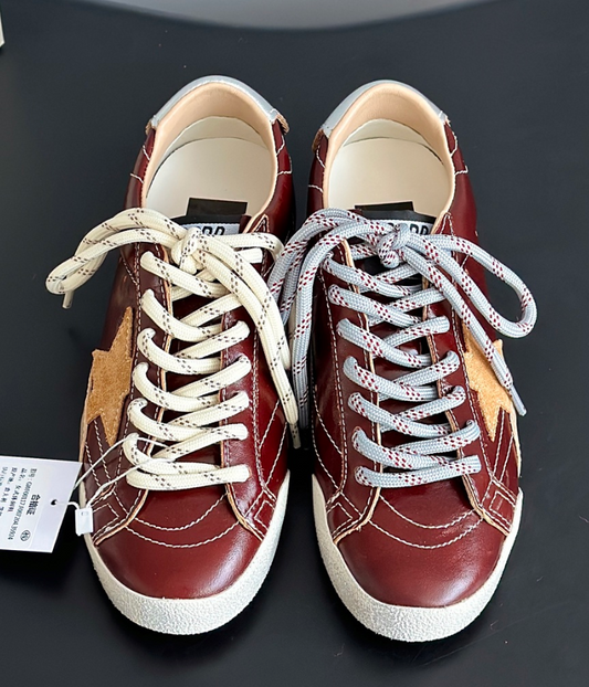 Golden Goose True-Star sneakers in burgundy