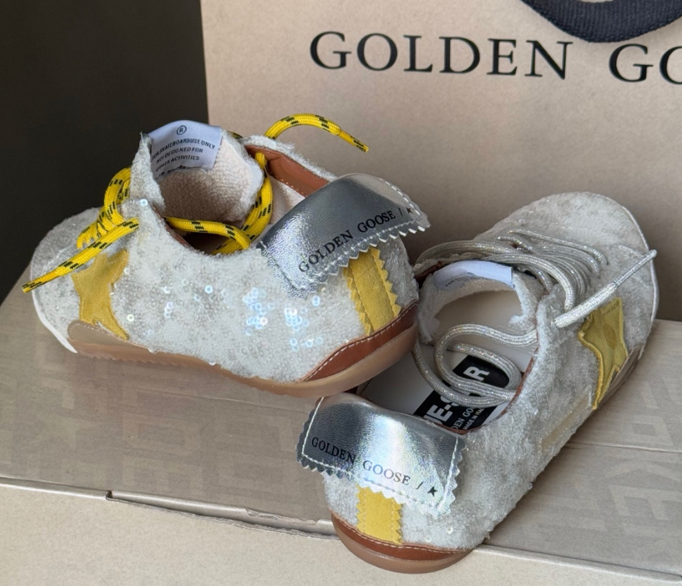 GGDB True-star Silver-tailed Yellow Star