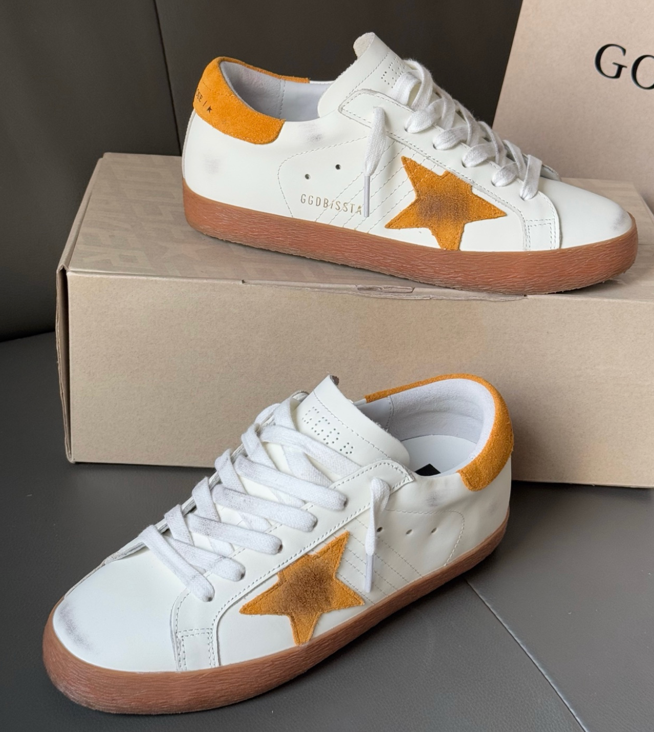 Superstar Yellow Tail Yellow Star