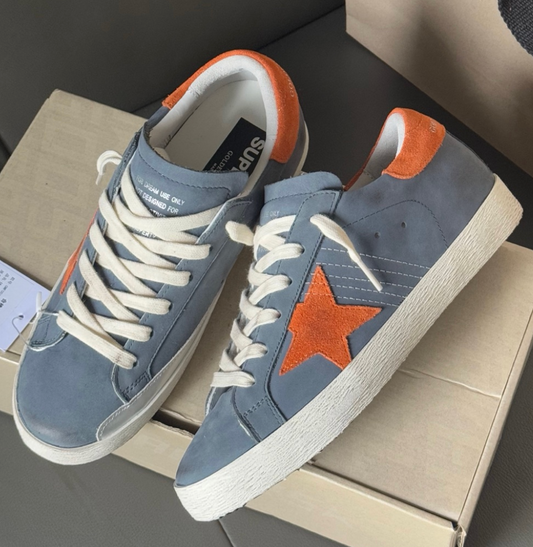 Superstar Orange Tail Orange Star