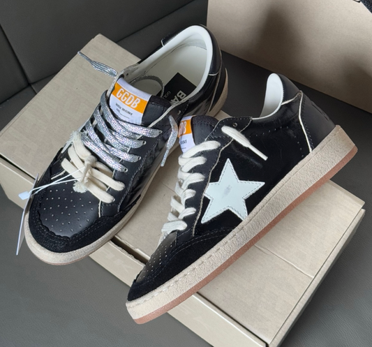 Ballstar Black Tail White Star