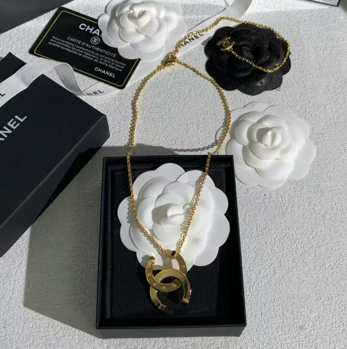 Chanel Metal CC Paris Button Necklace Gold
