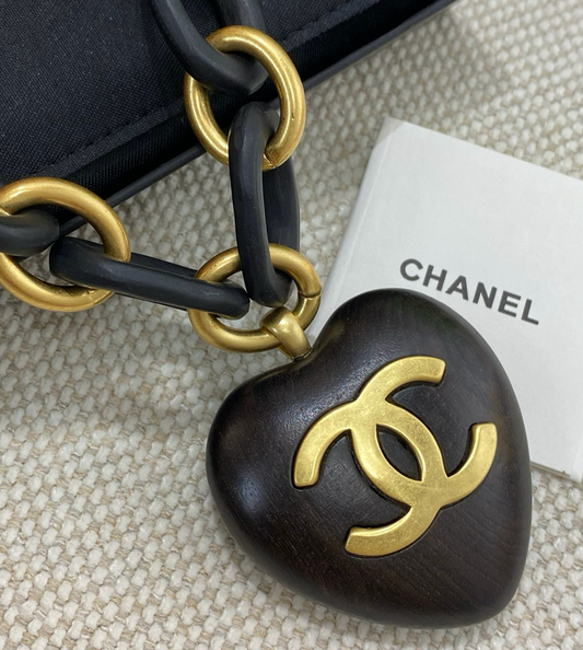 Chanel Vintage Wood Link CC Heart Necklace