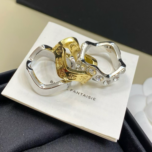 CHANEL Three-Piece Wave Stacking Ring