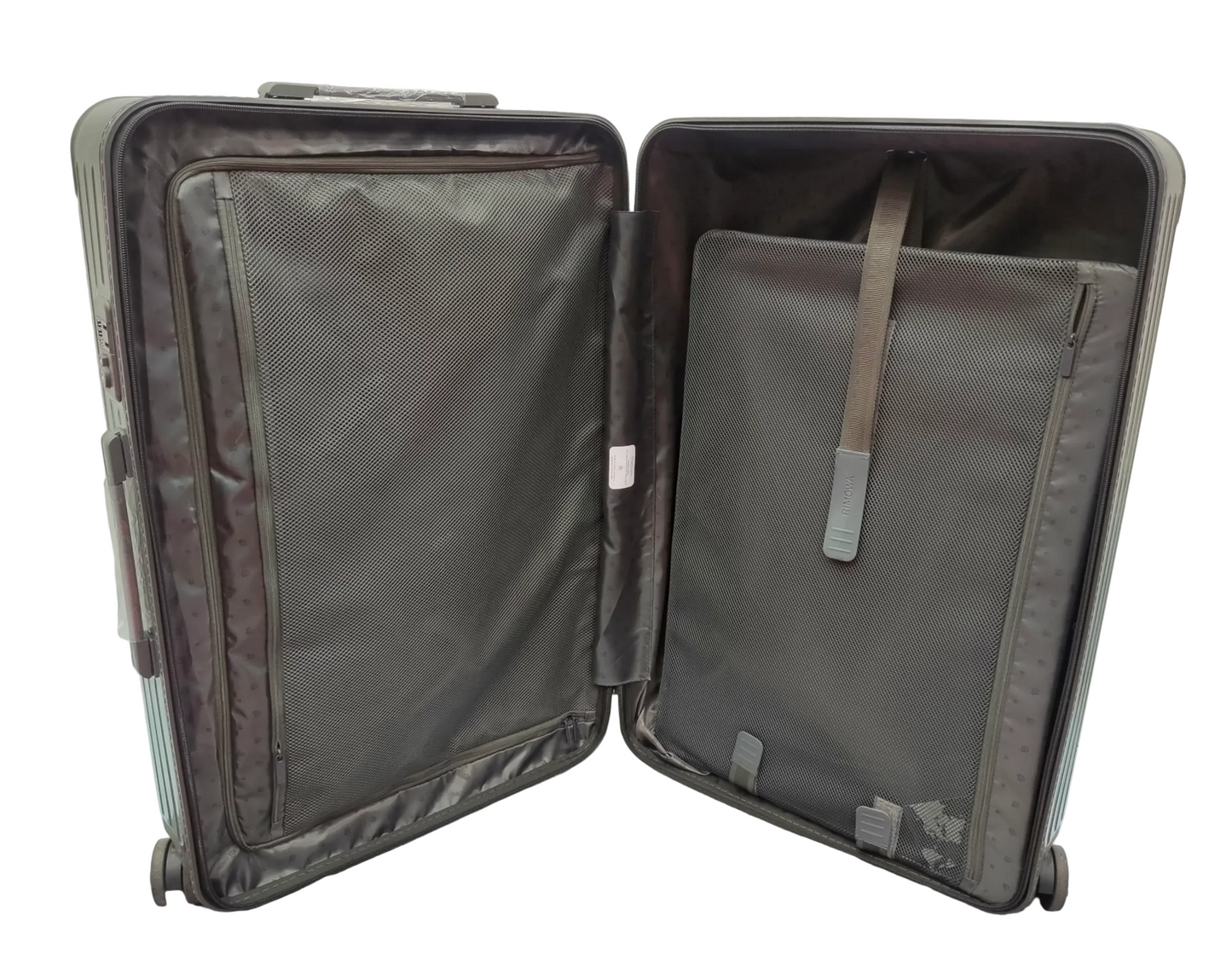RIMOWA Essential Poly Carbon 31 Inch