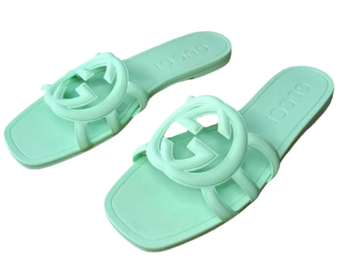 Rubber Interlocking G slide sandal