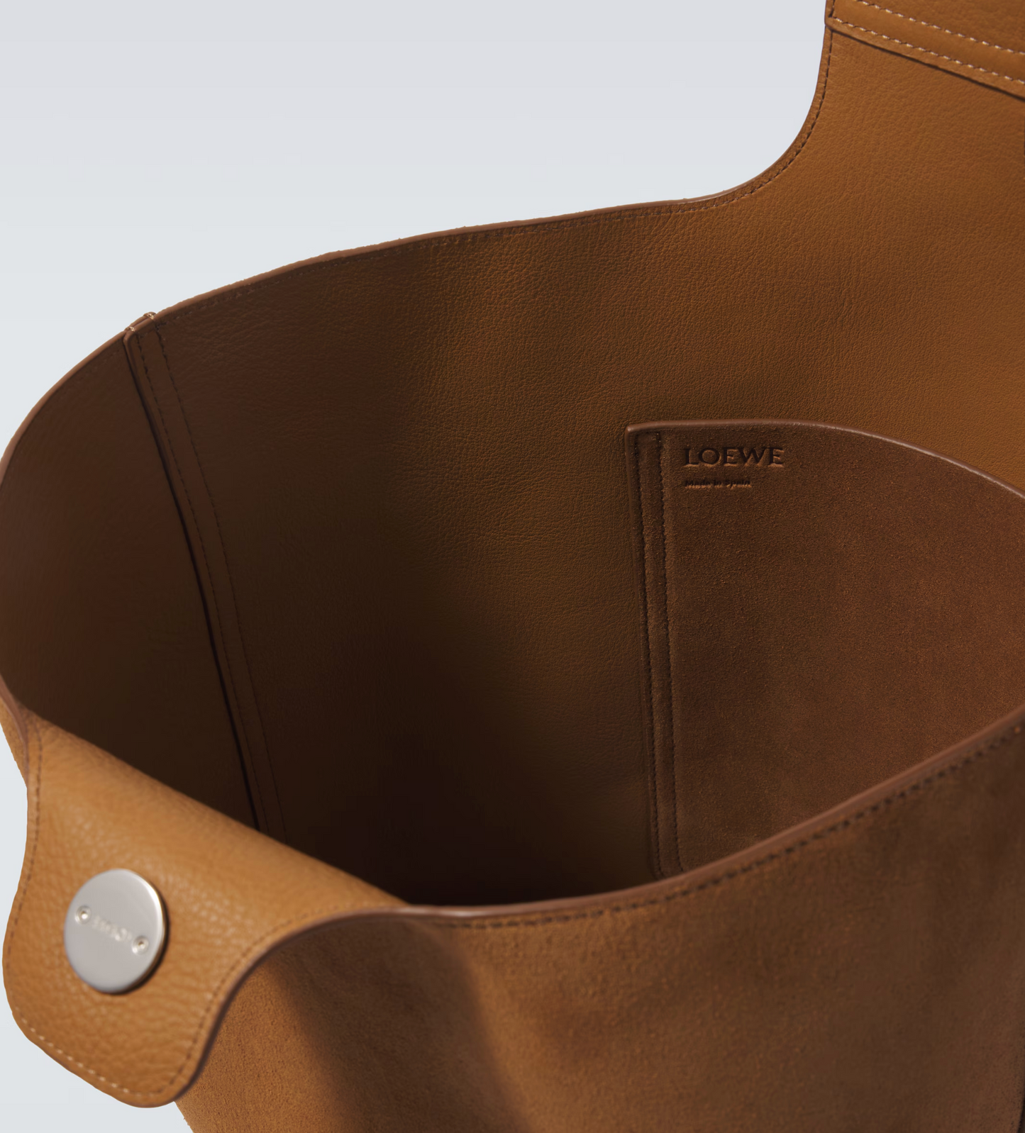 LOEWE Pebble Bucket Bag