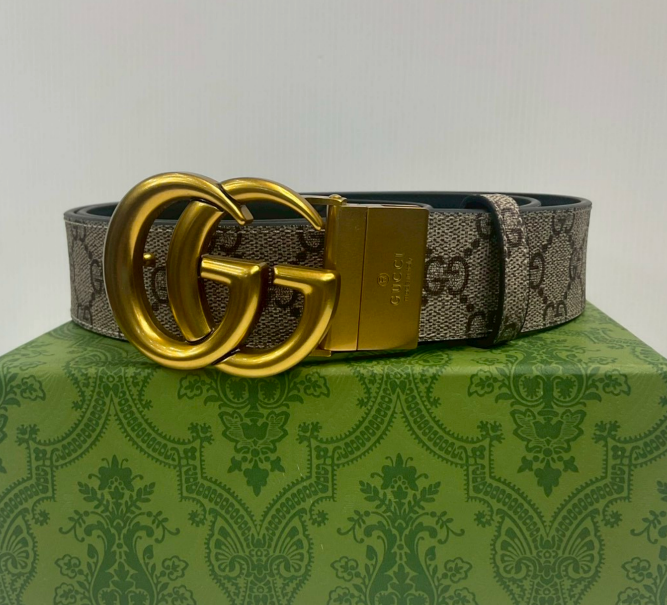 Gucci GG Marmont Reversible Belt