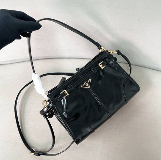 Bonnie Small Leather Shoulder Bag