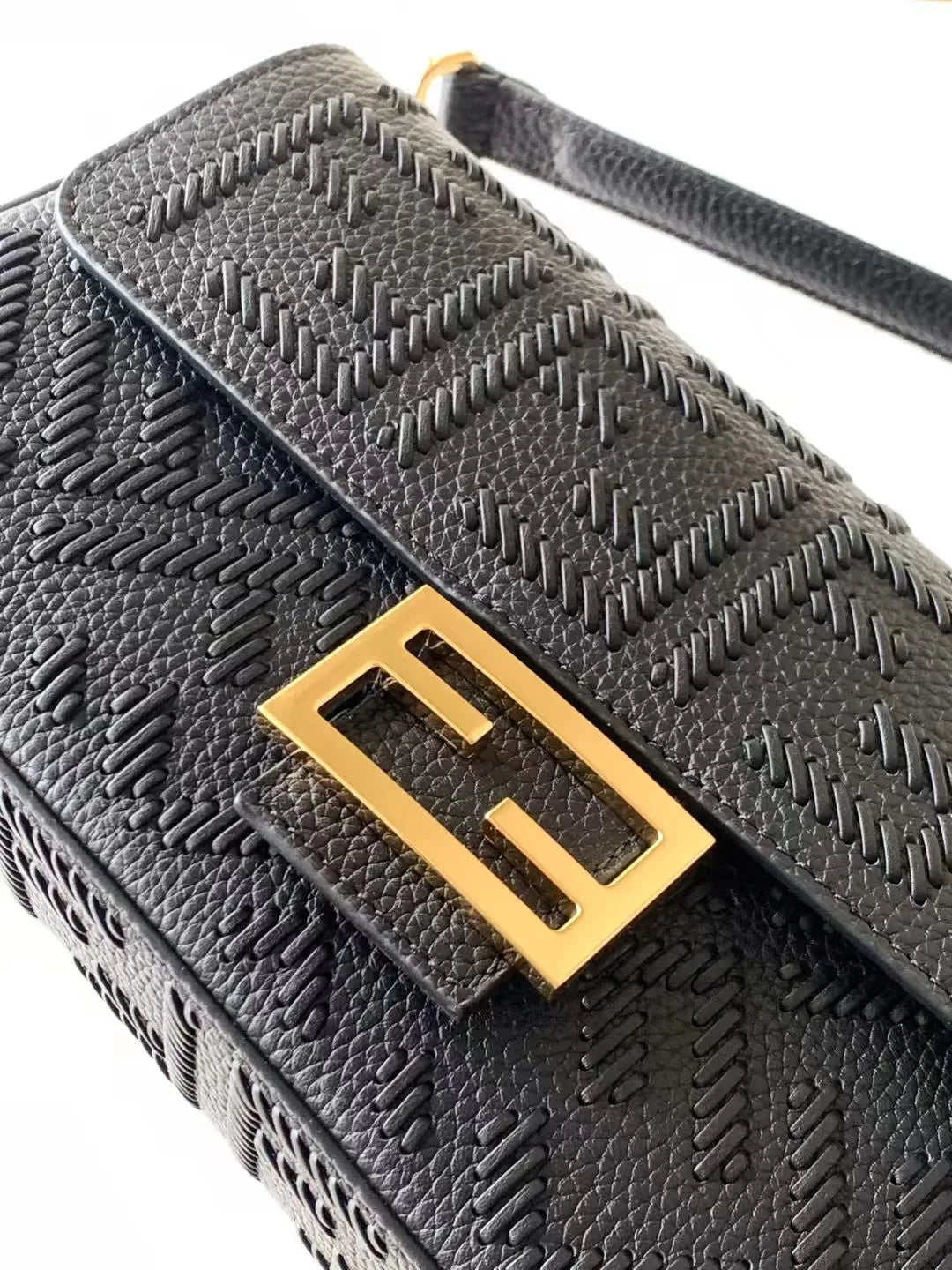 Baguette® Medium Leather