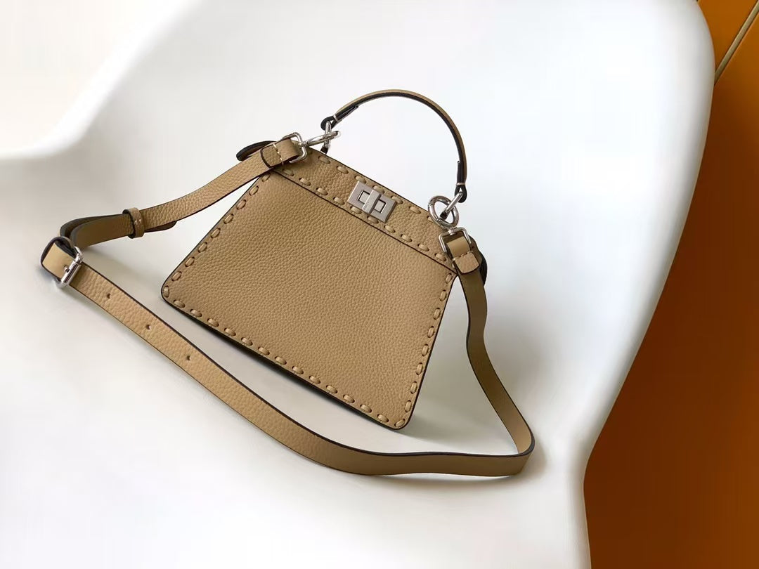 Fendi Peekaboo ISeeU Small