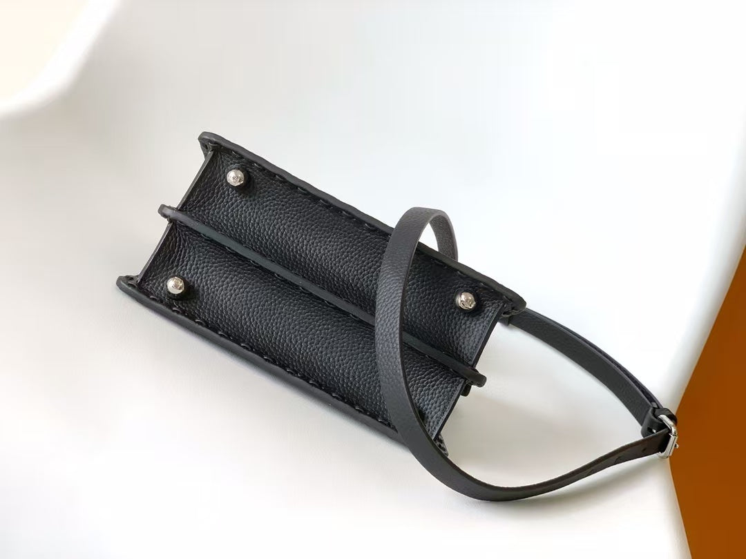 Fendi Peekaboo ISeeU Small