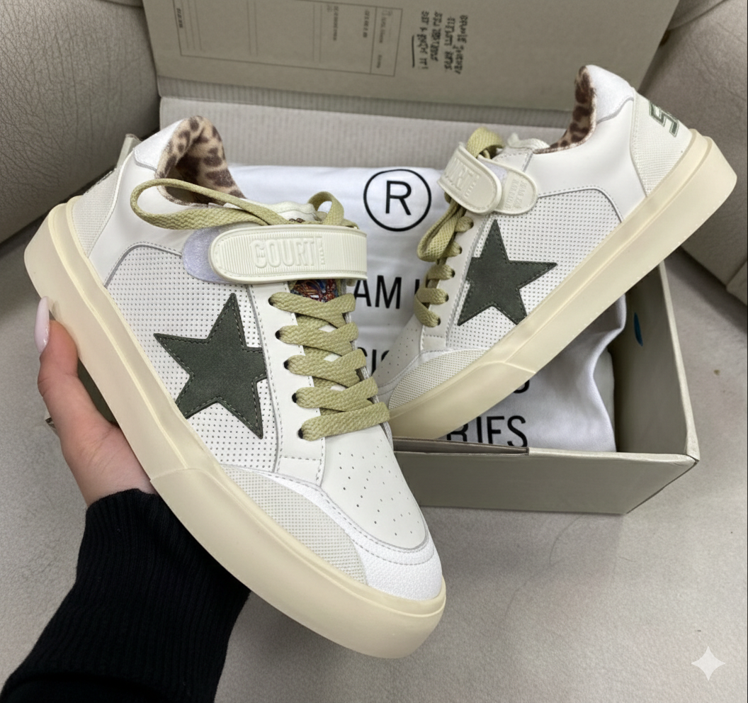 Golden Goose Light Star Sneakers