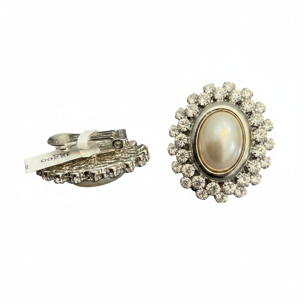 Vintage Oval faux pearl statement earrin