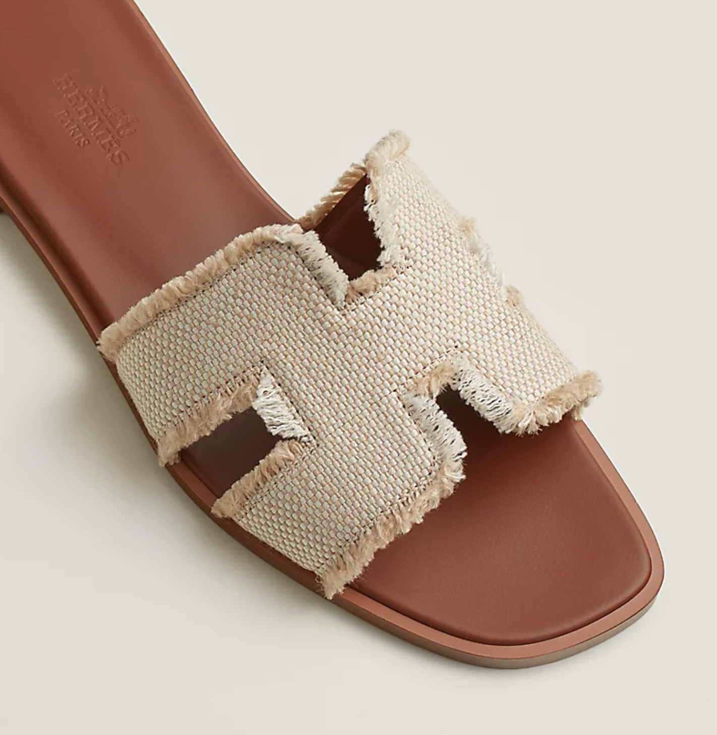 Oran sandal