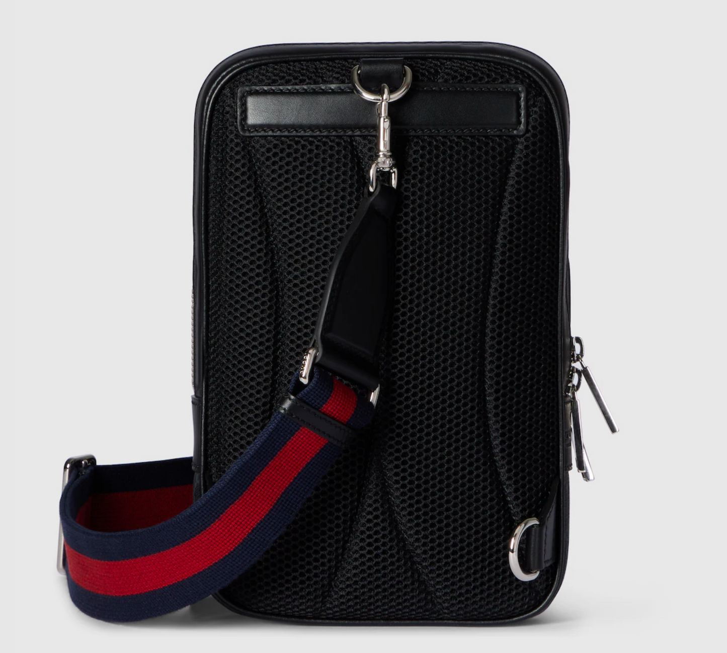 GG Black small slingbag