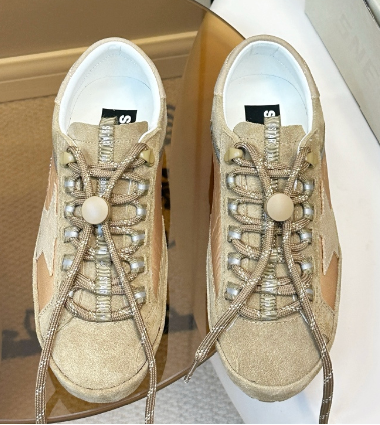 Golden Goose ggdb star-patterned dirty sneakers