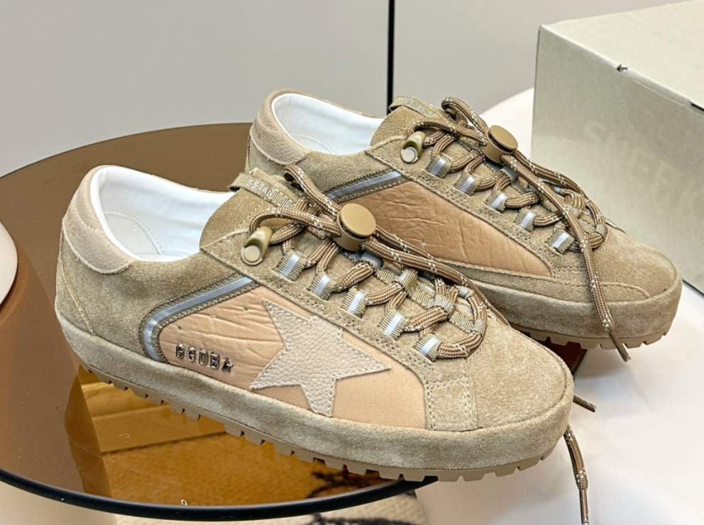 Golden Goose ggdb star-patterned dirty sneakers