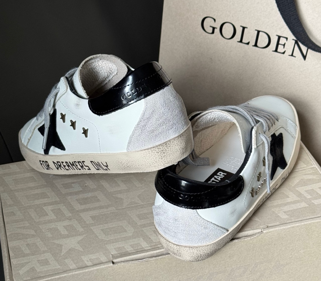 GGDB Superstar Black Tail Black Star