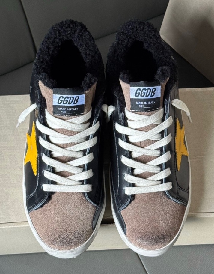 Superstar Black Sparkling Glitter Yellow Sneakers