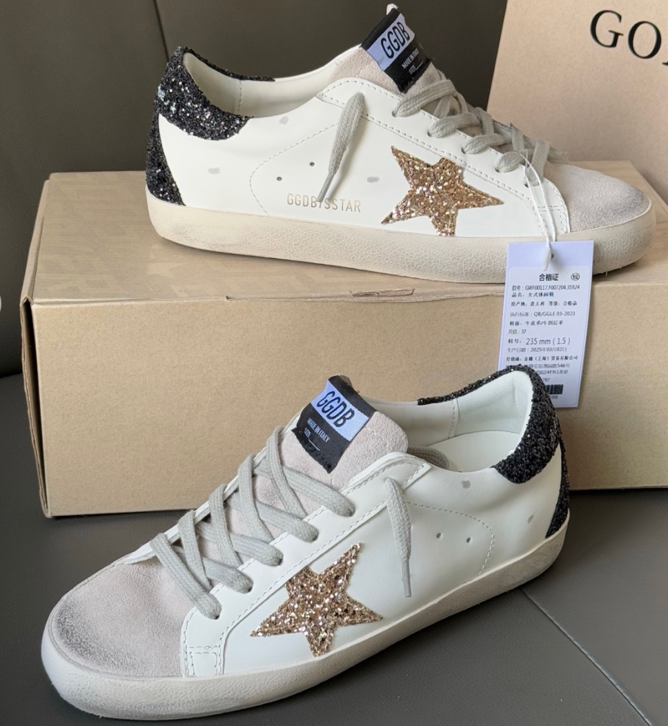 GGDB Superstar Black Tail Venus