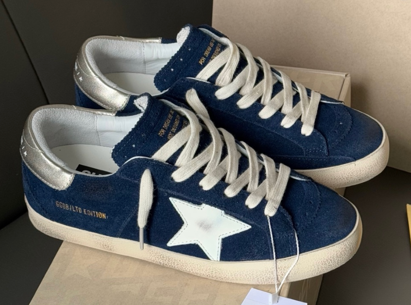 GGDB Superstar Golden Tail White Star