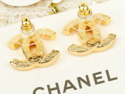 vintage Chanel CC Matelassé (quilted) stud earrings