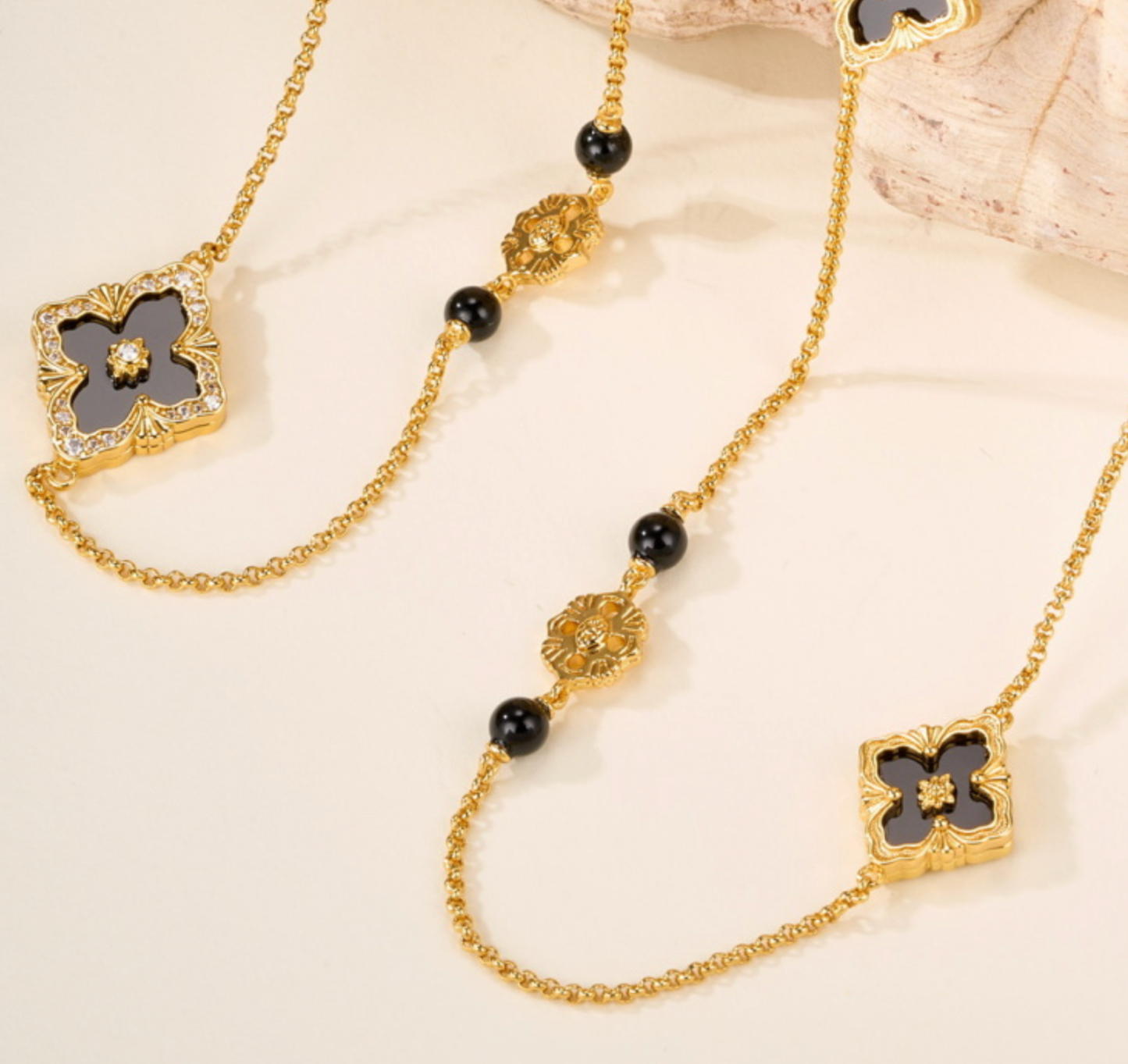 Buccellati Opera Tulle