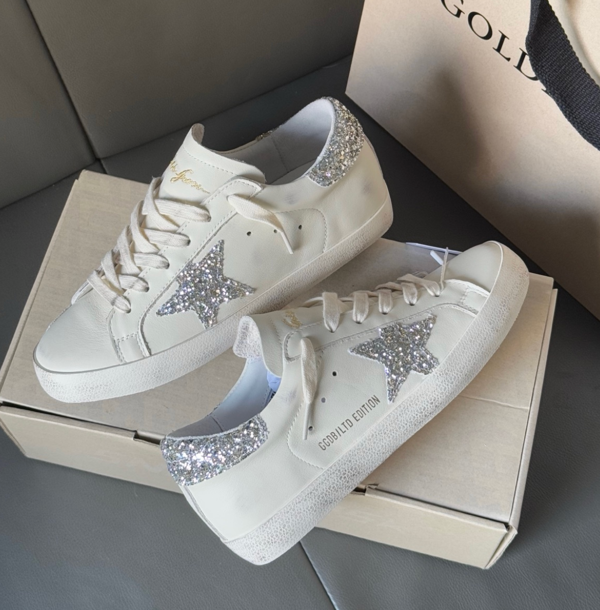 Superstar Silver Tail Silver Star