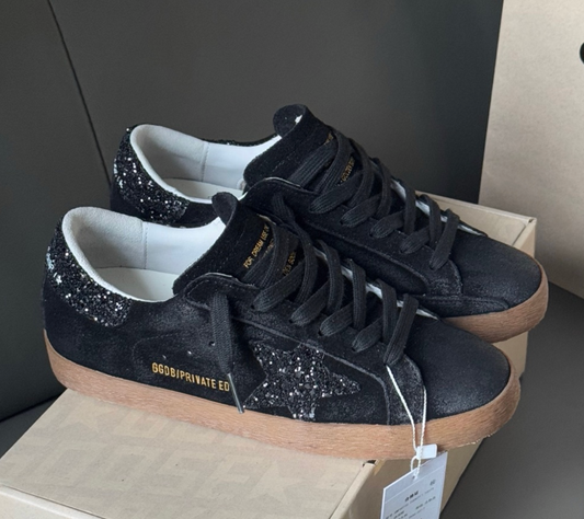 Superstar Black Tail Black Star Glitter