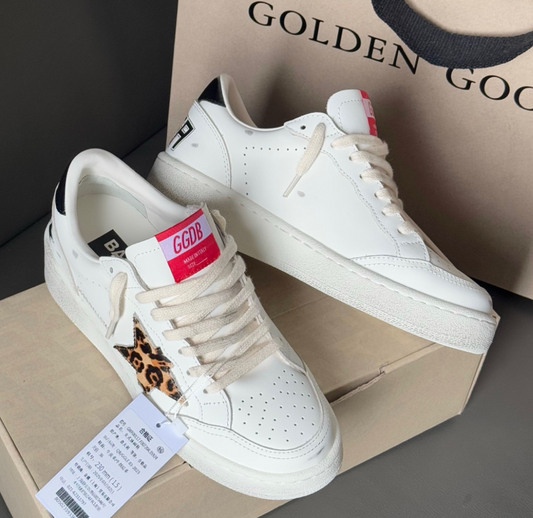 Ballstar 2nd Generation Black Tail Horse Star