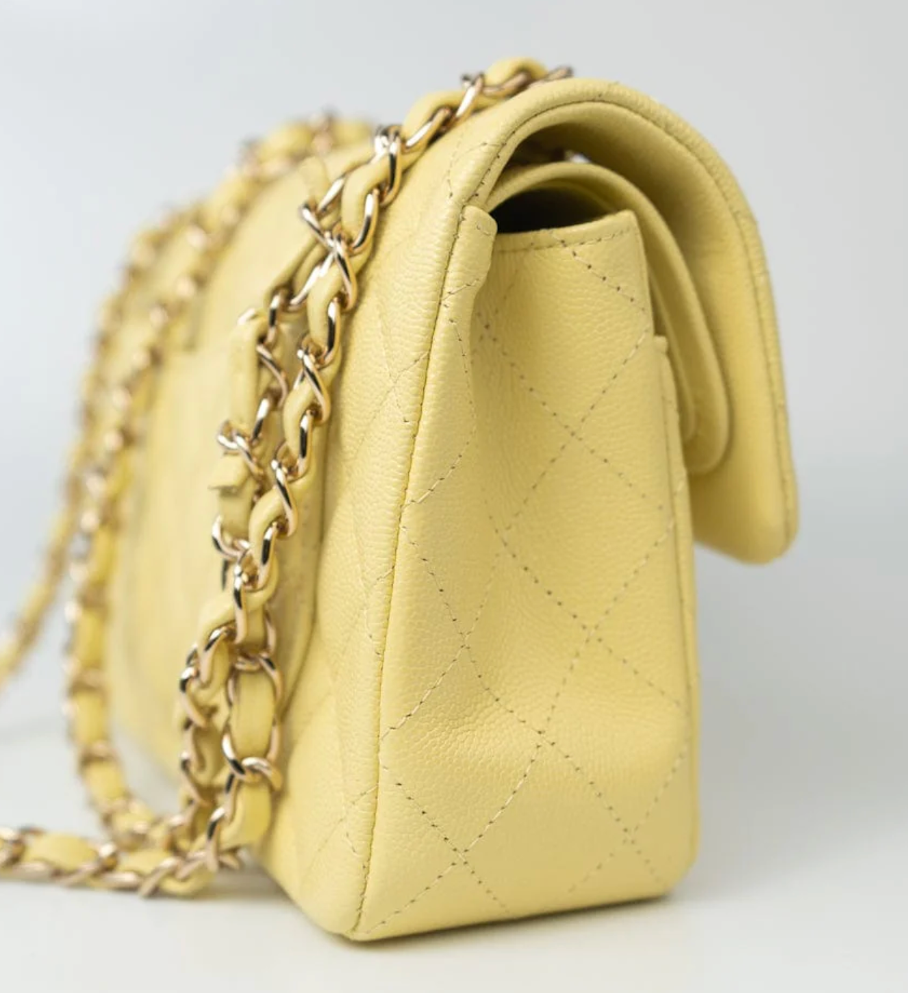 Chnel Caviar Quilted Classic Flap Small
