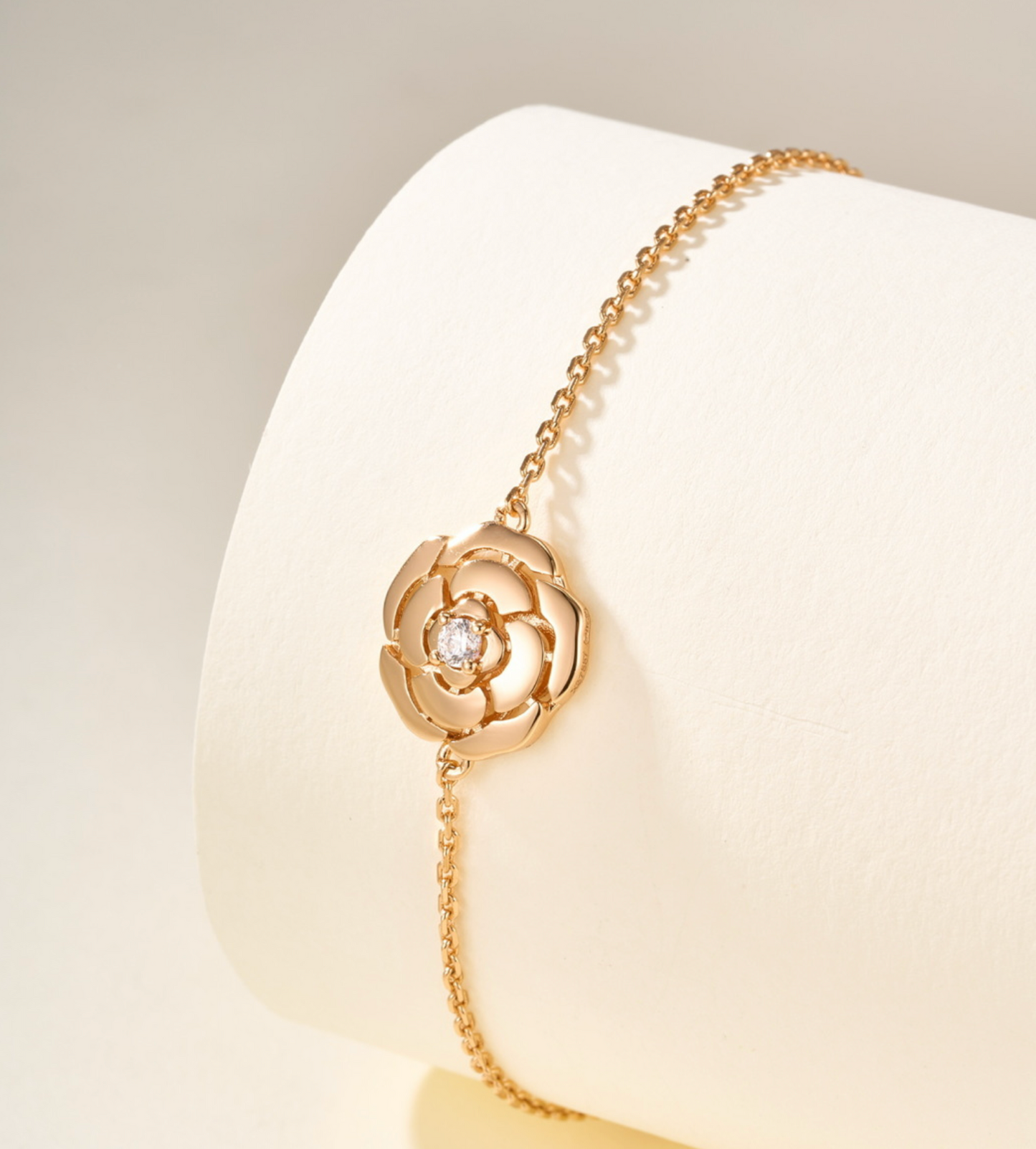 Chanel Extrait de Camélia bracelet