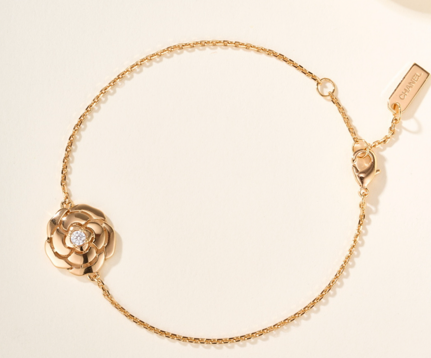Chanel Extrait de Camélia bracelet
