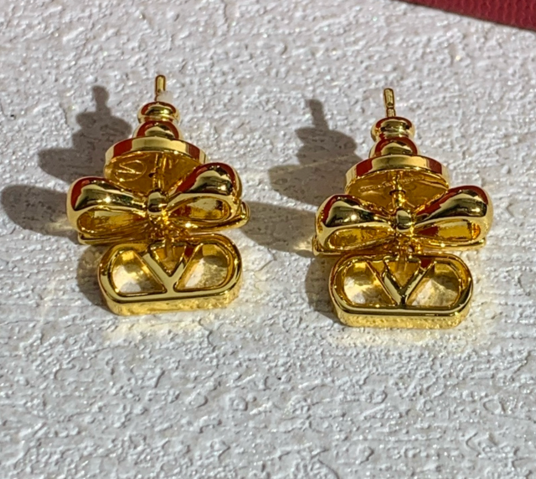 Valentino Garavani VLogo earrings