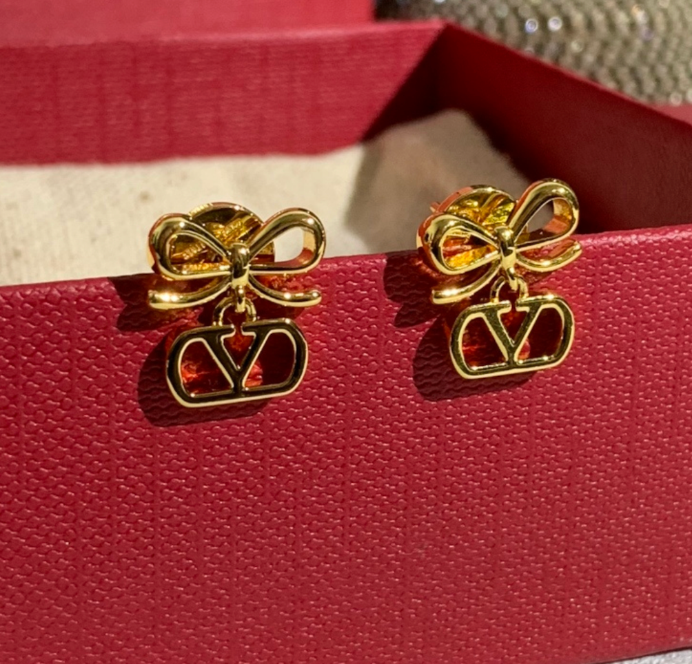 Valentino Garavani VLogo earrings