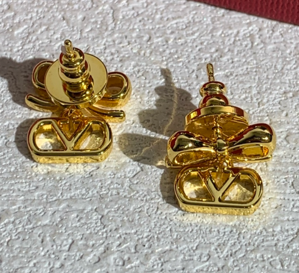 Valentino Garavani VLogo earrings