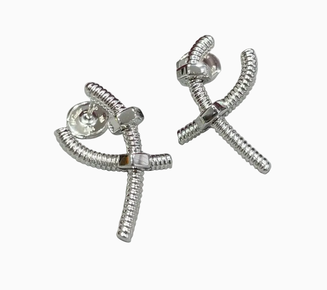 Ecrou de Cartier single right earring