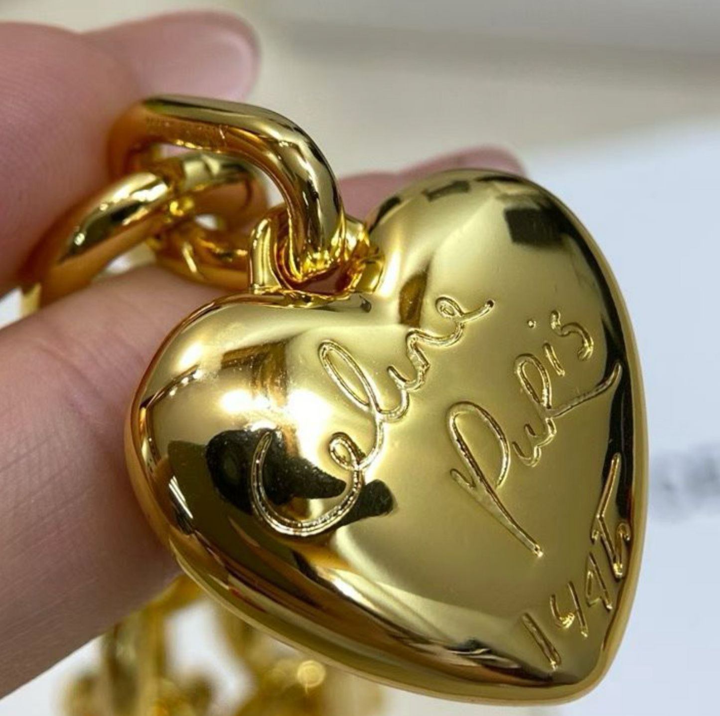 CELINE Heart Chain Bracelet Gold