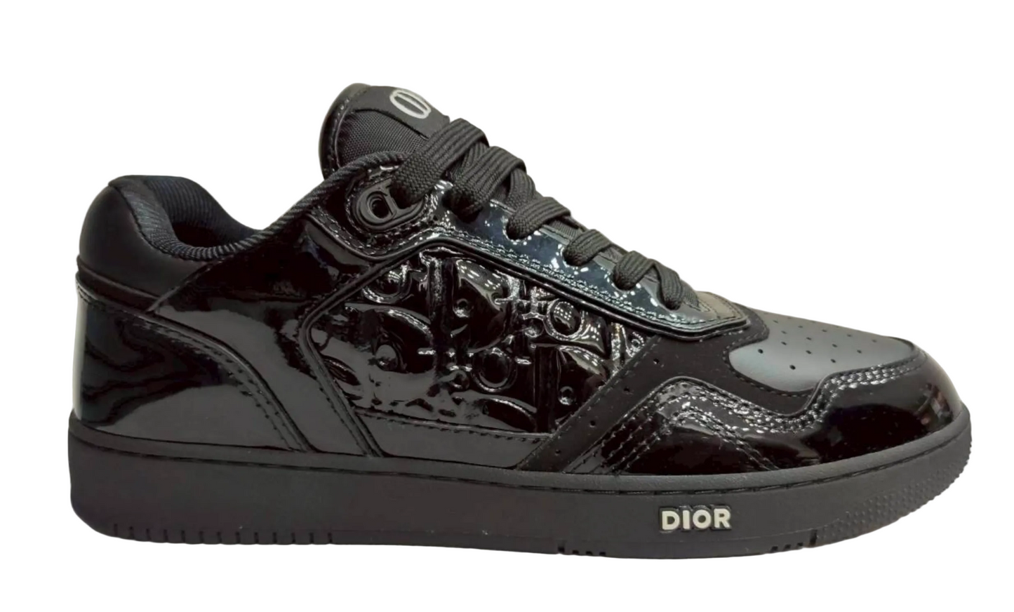 B27 Low-Top Sneaker
