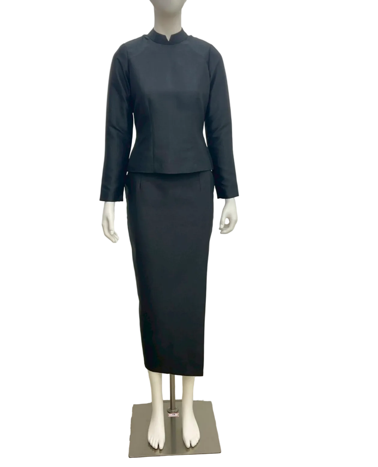 Thai Boromphiman Dress