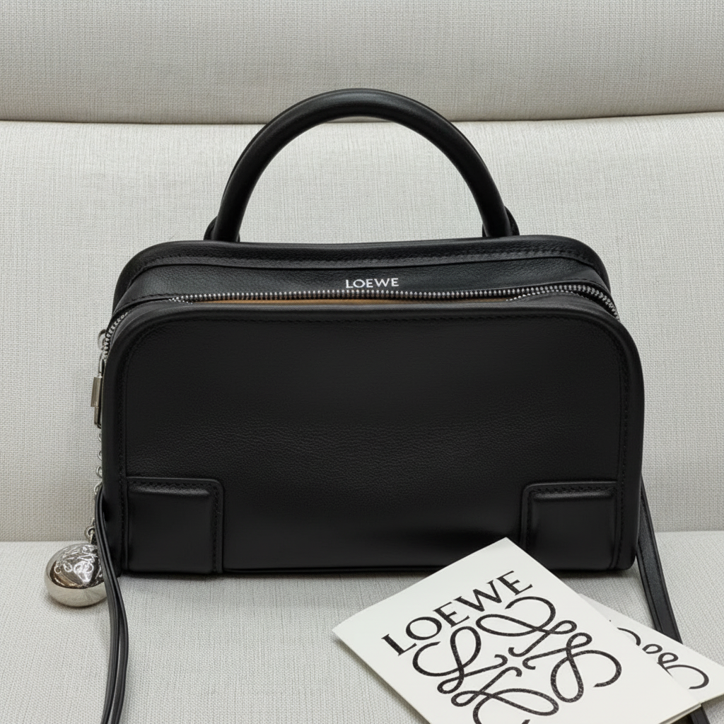 LOEWE Amazona 180 Mini Bag