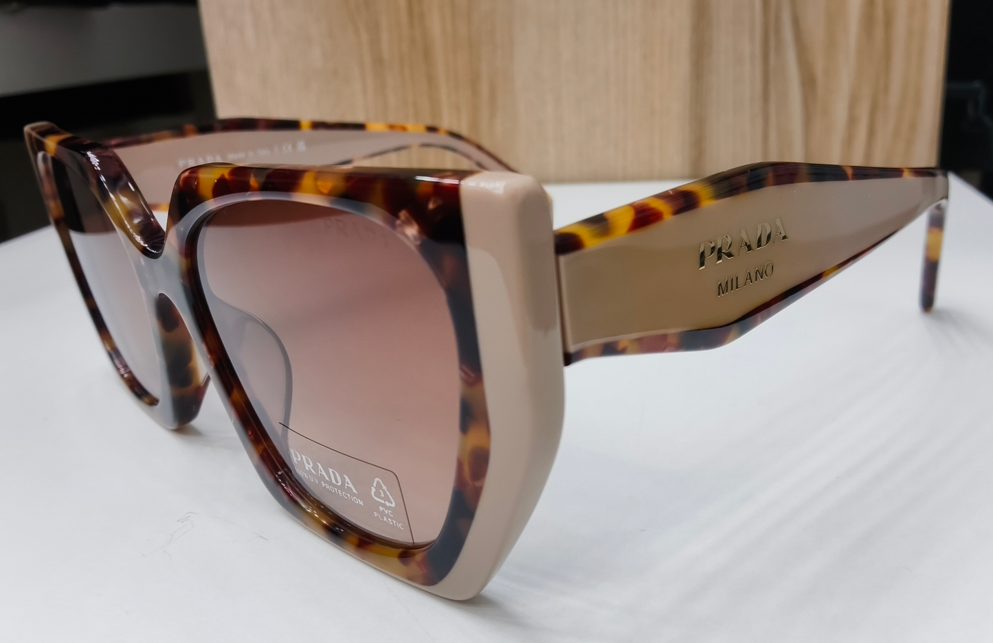 Prada SPR 15W sunglasses
