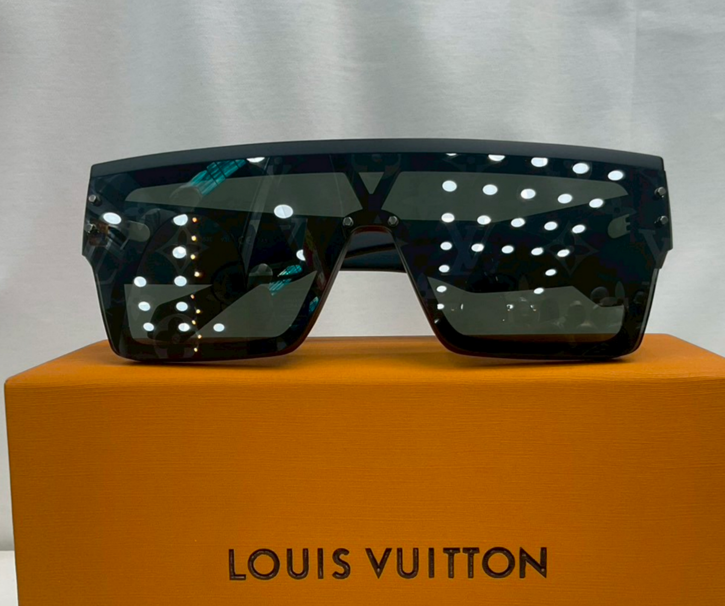 LV Waimea L Sunglasses