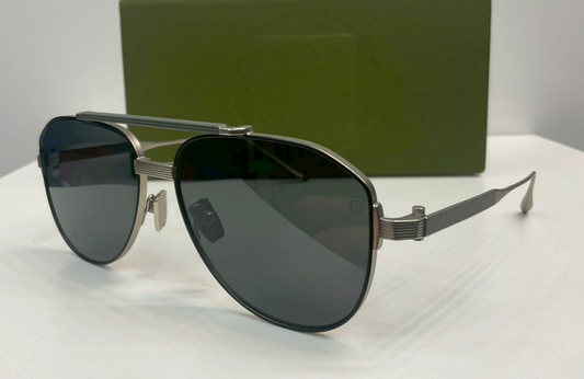 Akoni Helios Sunglasses