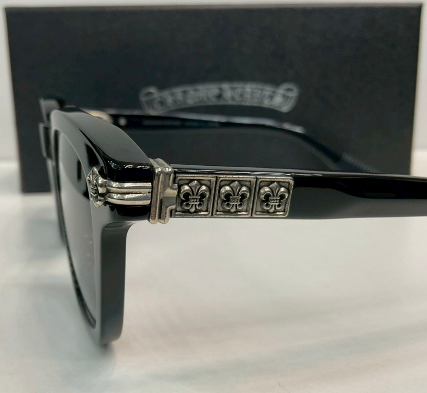 Chrome Hearts Smoke Show Sunglasses