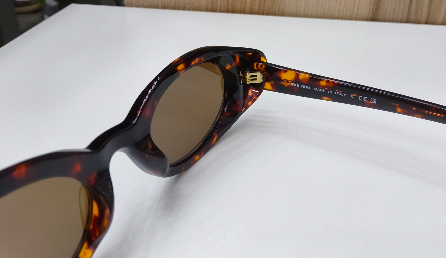 Miu Miu Rêverie Oval Sunglasses