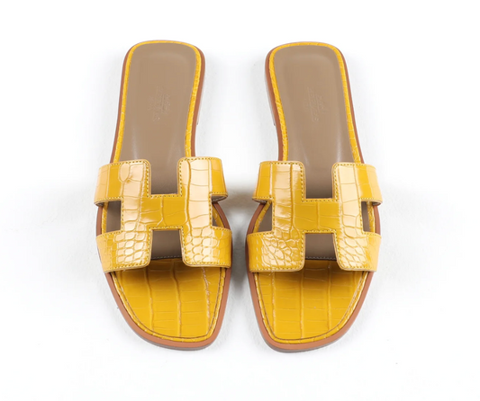 Oran Sandals Bubblegum Matte Alligator