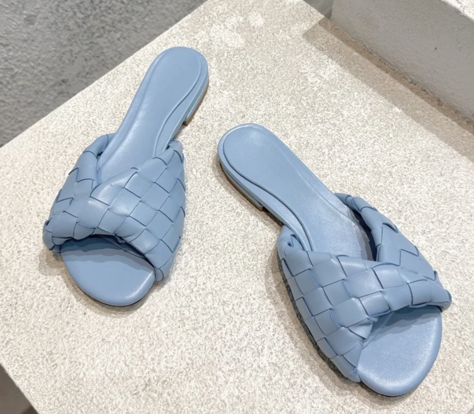 Bottega Veneta Blink flat mules